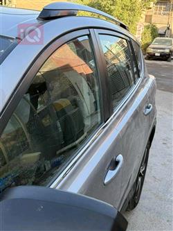 تۆیۆتا ڕاڤ 4